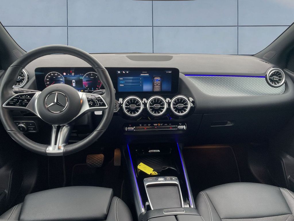 Mercedes-Benz B 200 2024