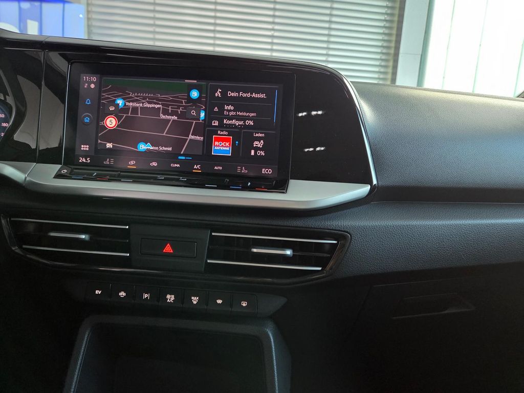 Ford Grand Tourneo 2025