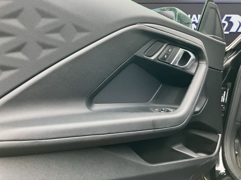 BMW 218 2024