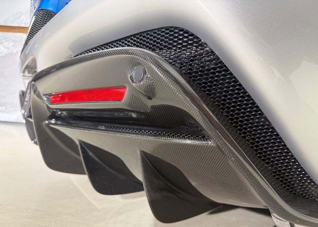 Ferrari 296 GTS 2023