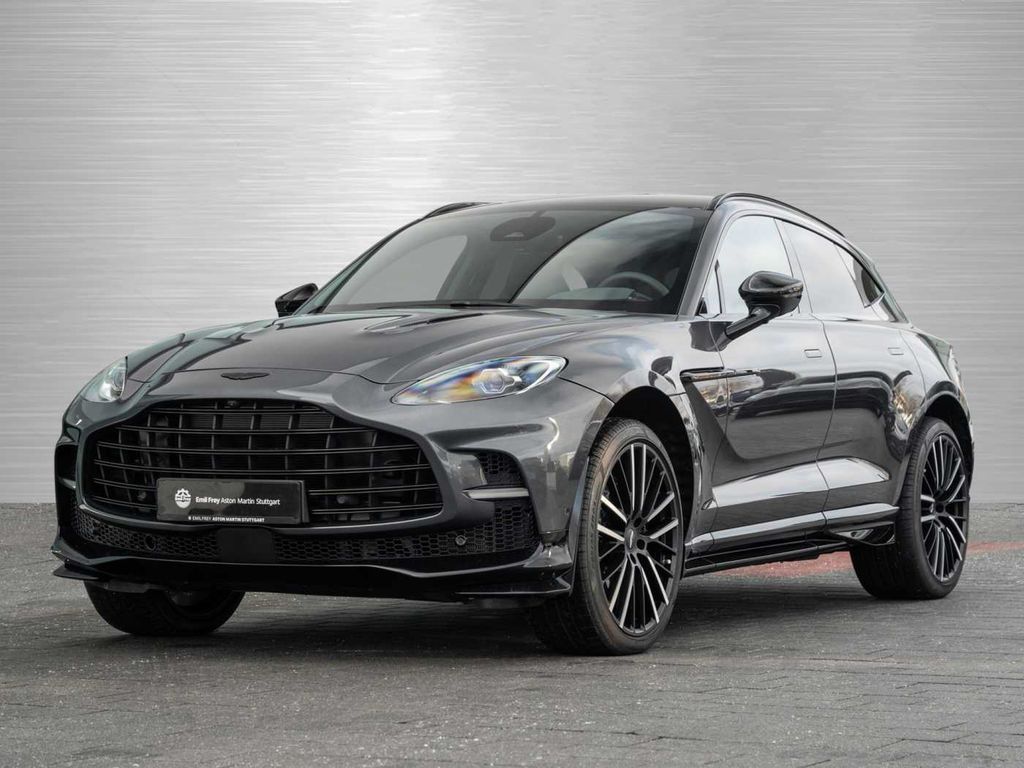 Aston Martin DBX 2025