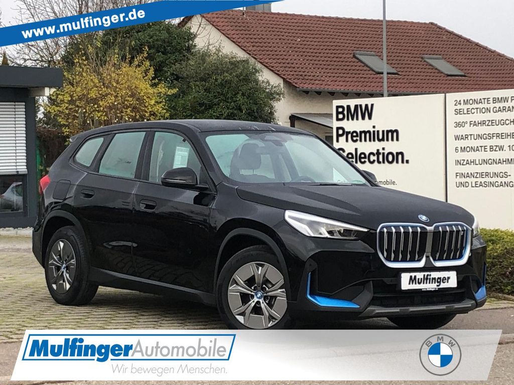 BMW iX1 2023