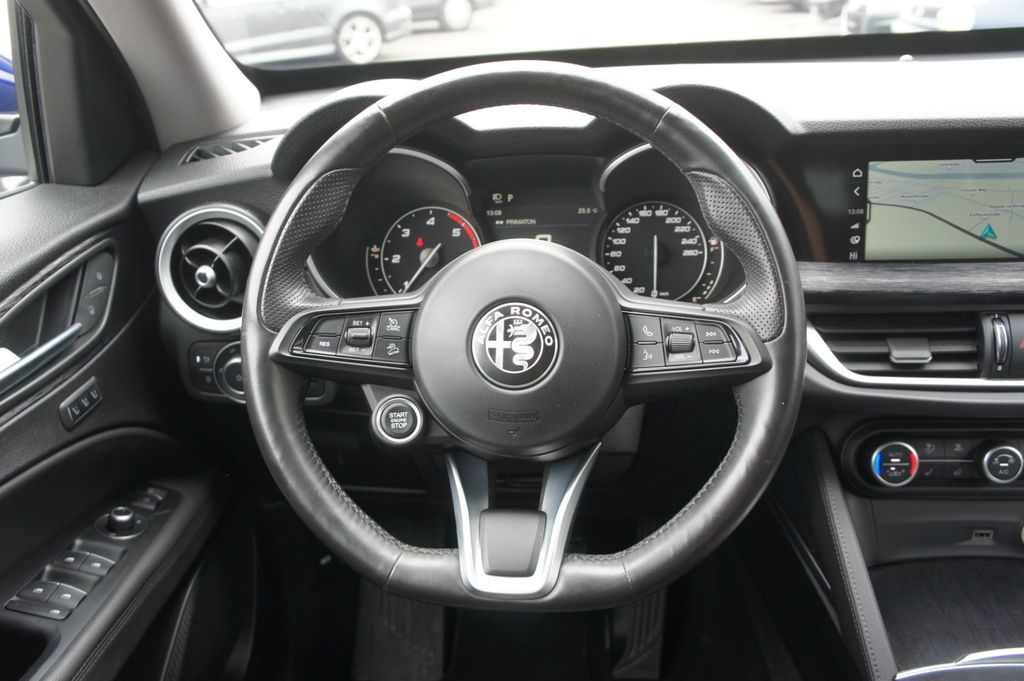 Alfa Romeo Stelvio 2022