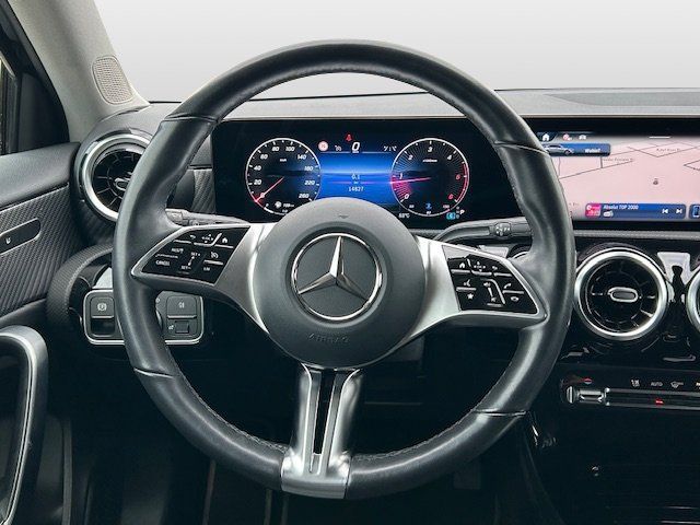 Mercedes-Benz A 180 2024