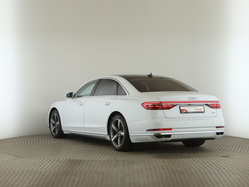 Audi A8 2021