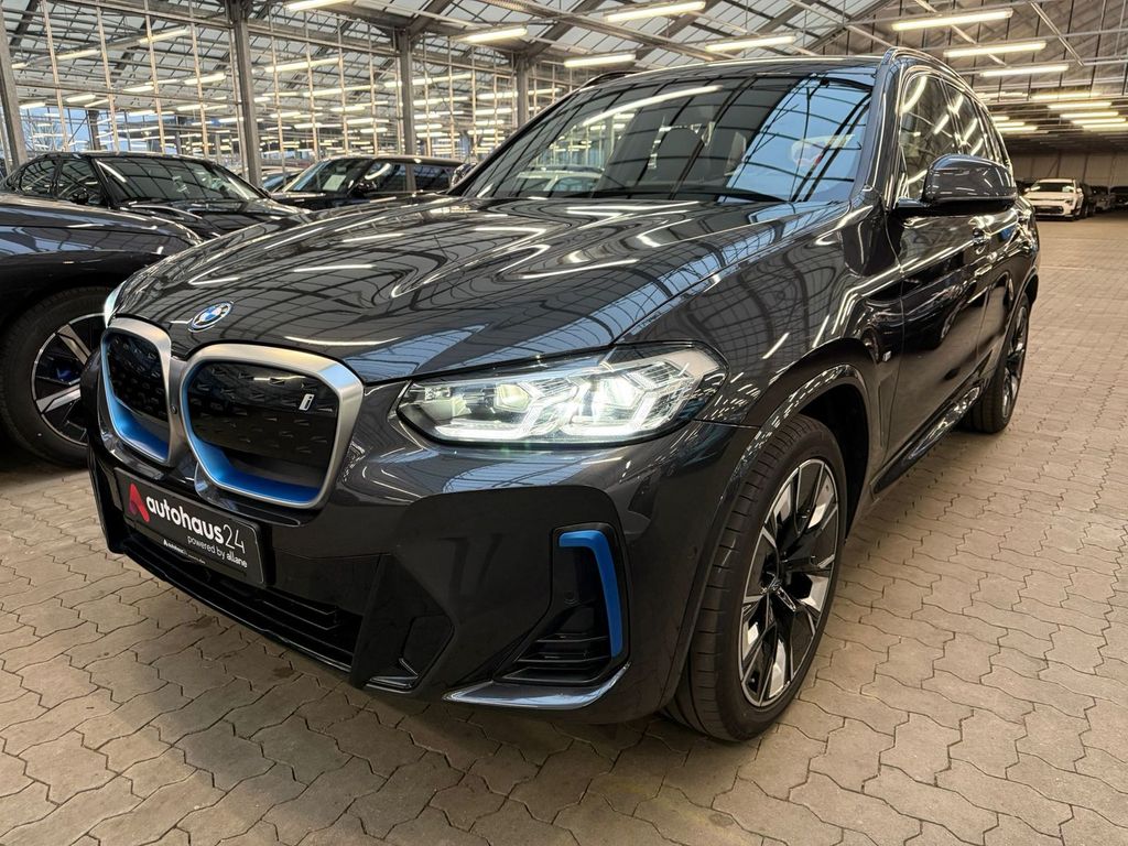 BMW iX3 2022