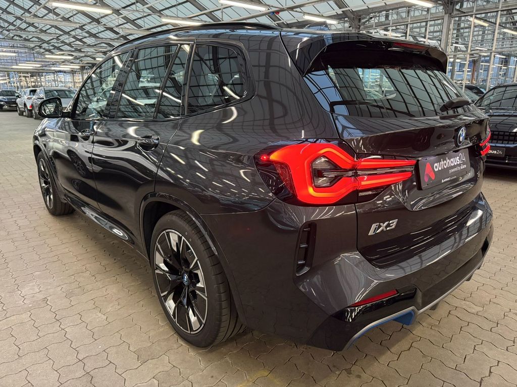 BMW iX3 2022