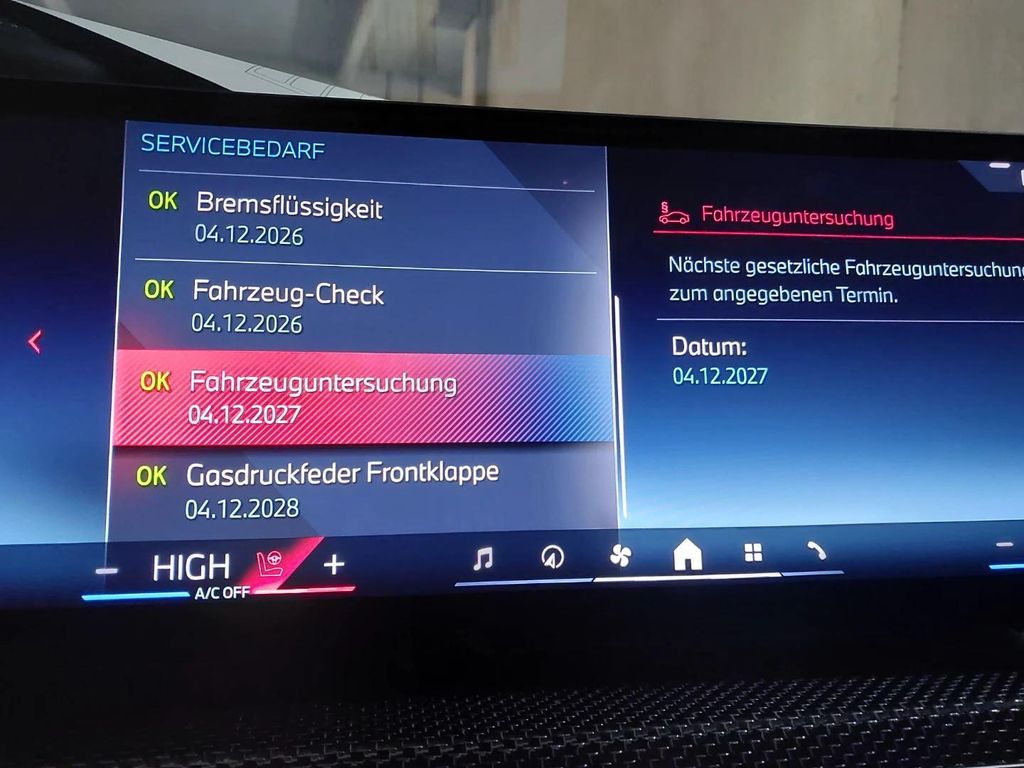 BMW i7 2024