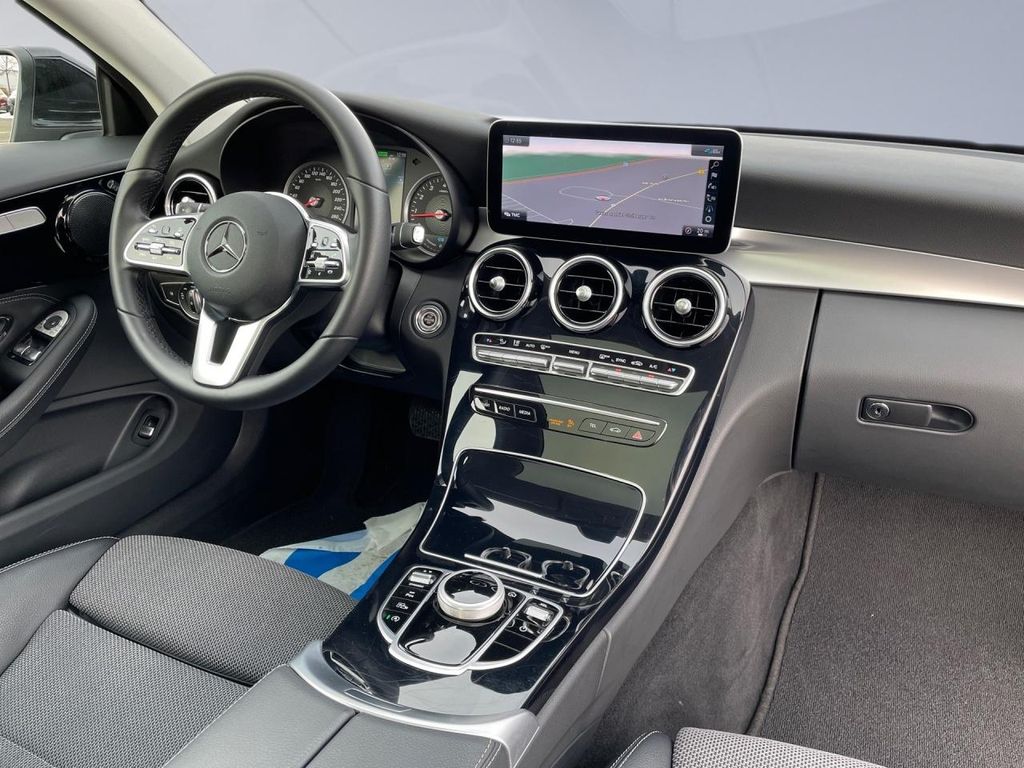 Mercedes-Benz C 200 2022