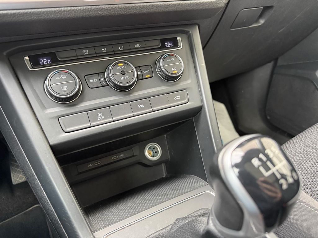 Volkswagen Touran 2021