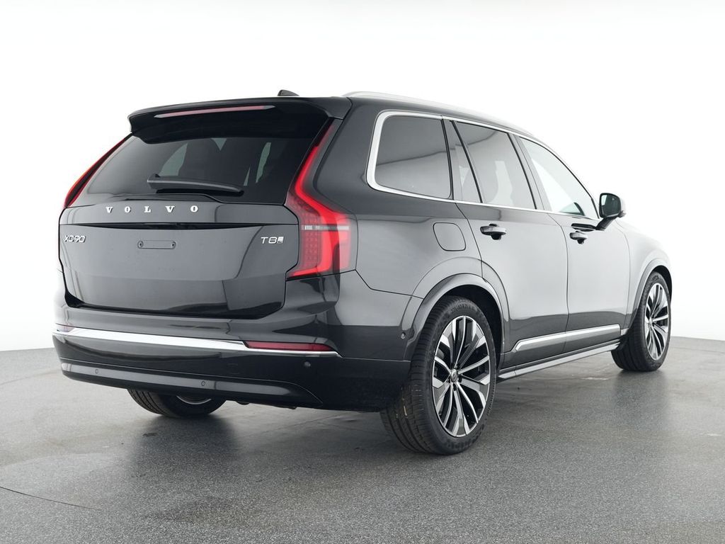 Volvo XC90 2025