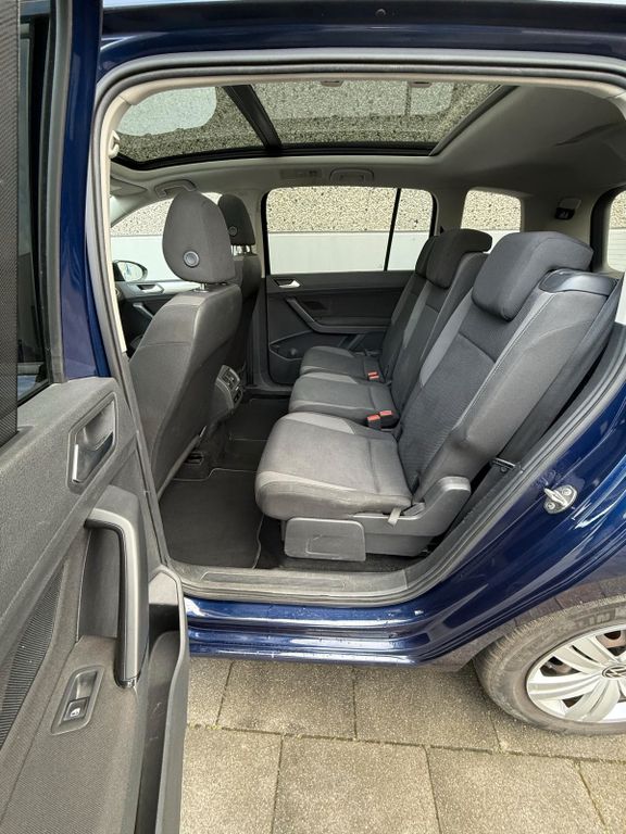 Volkswagen Touran 2021