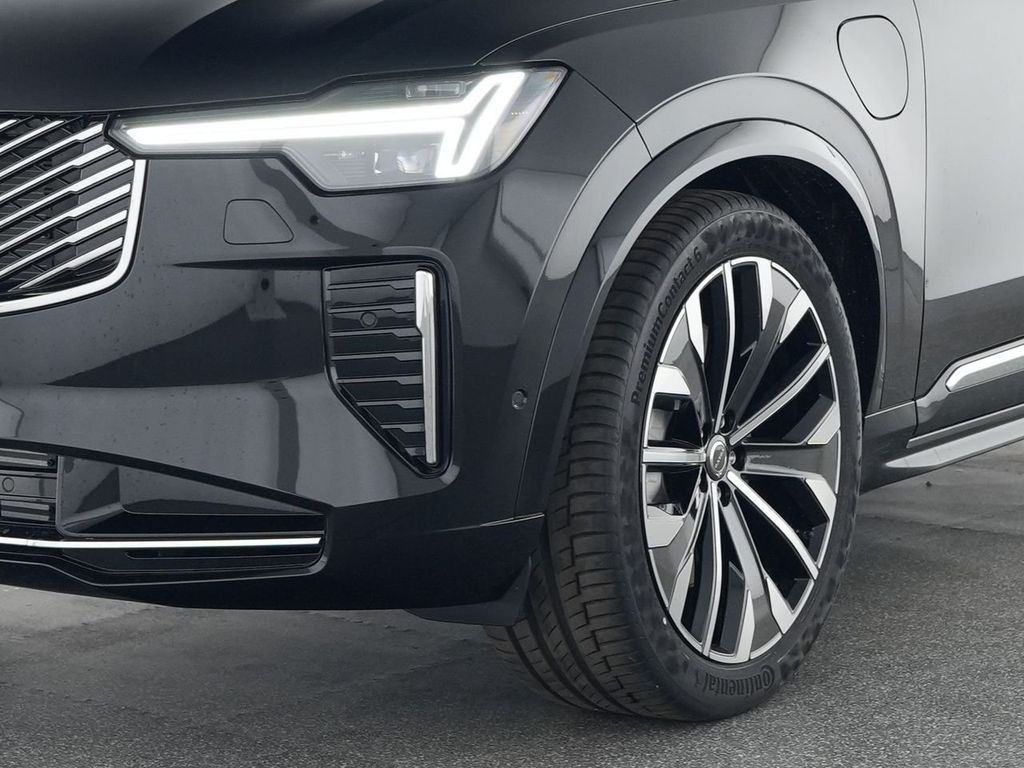 Volvo XC90 2025