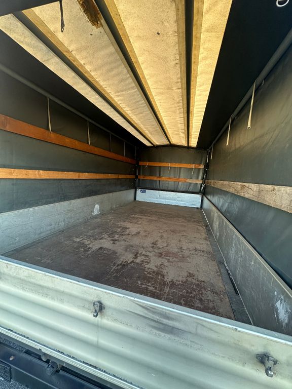 Volkswagen Crafter 2010