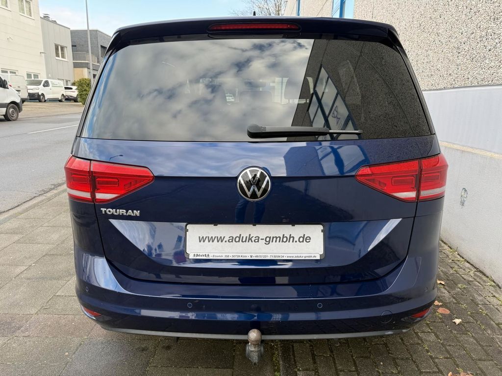 Volkswagen Touran 2021