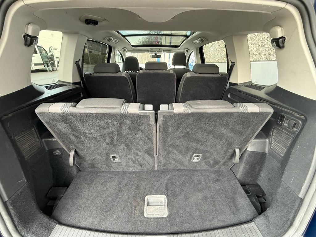 Volkswagen Touran 2021