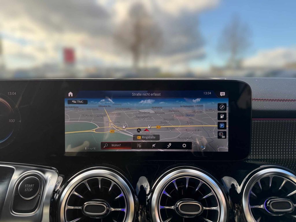 Mercedes-Benz EQB 2023