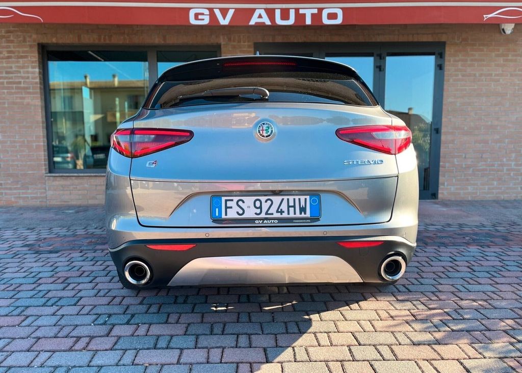 Alfa Romeo Stelvio 2018