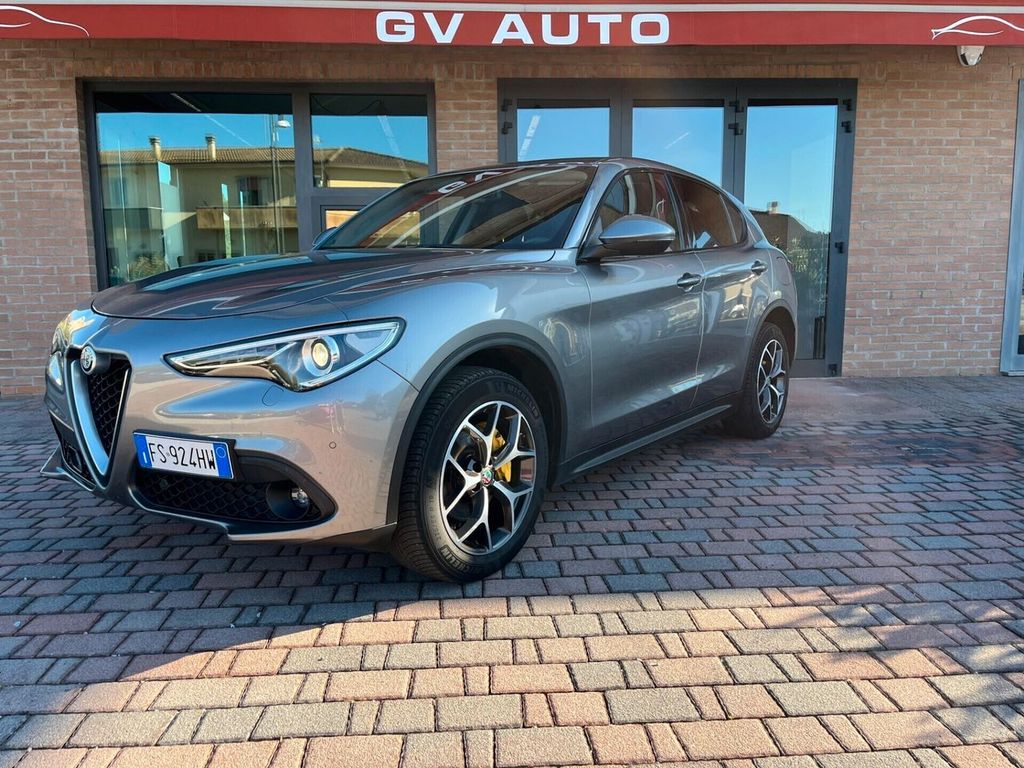 Alfa Romeo Stelvio 2018