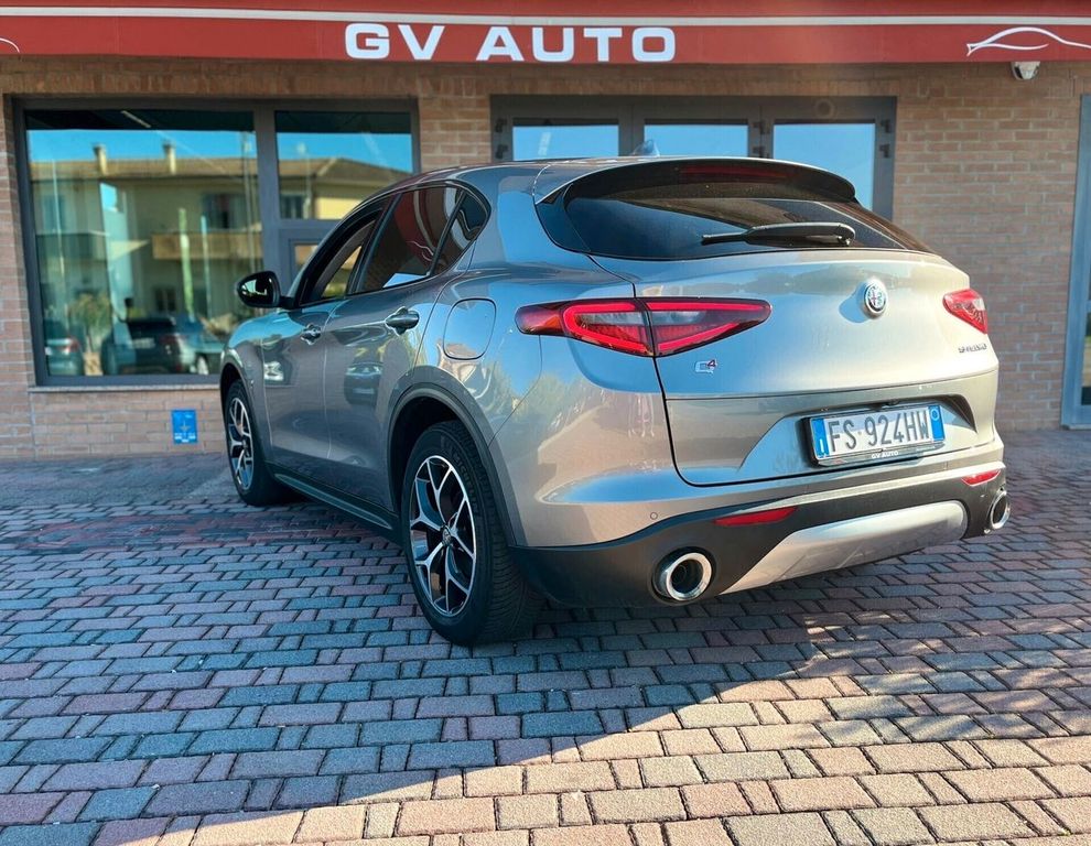 Alfa Romeo Stelvio 2018