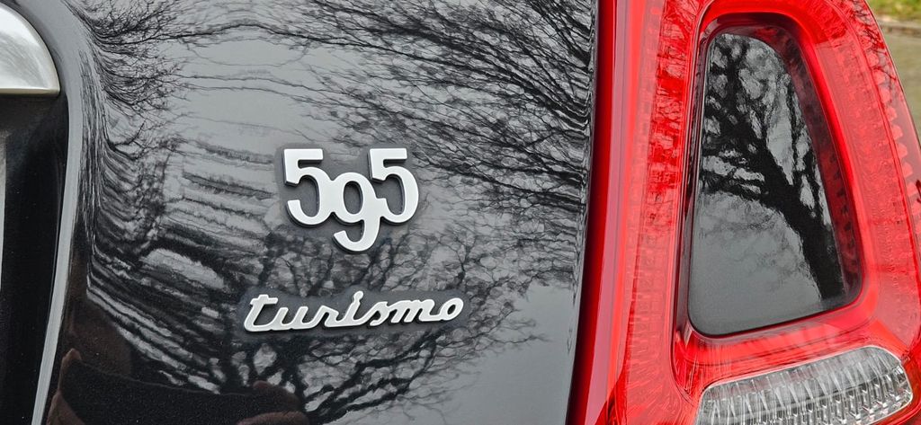 Abarth 595 Turismo 2021