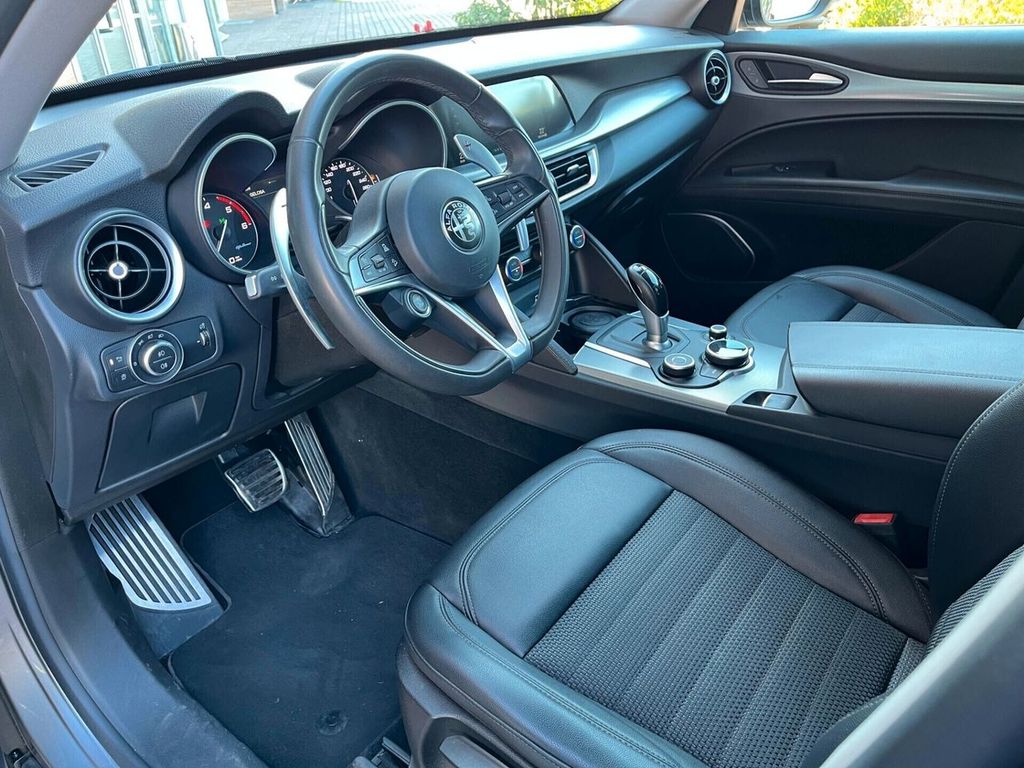 Alfa Romeo Stelvio 2018