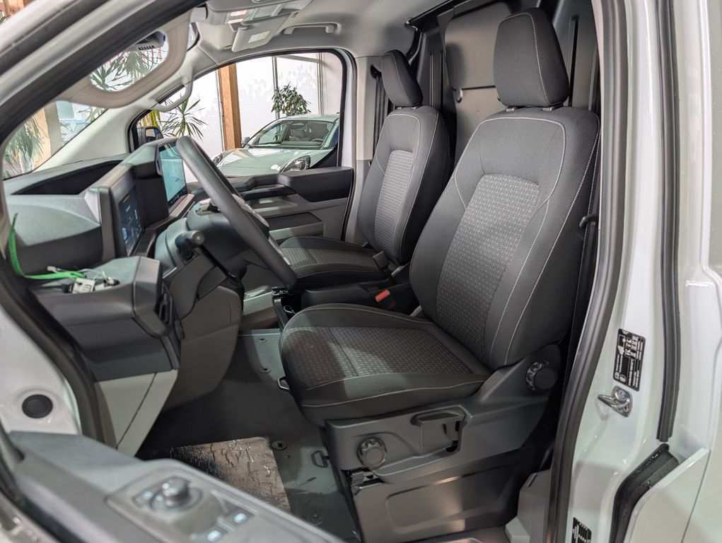 Ford Transit Custom 2025