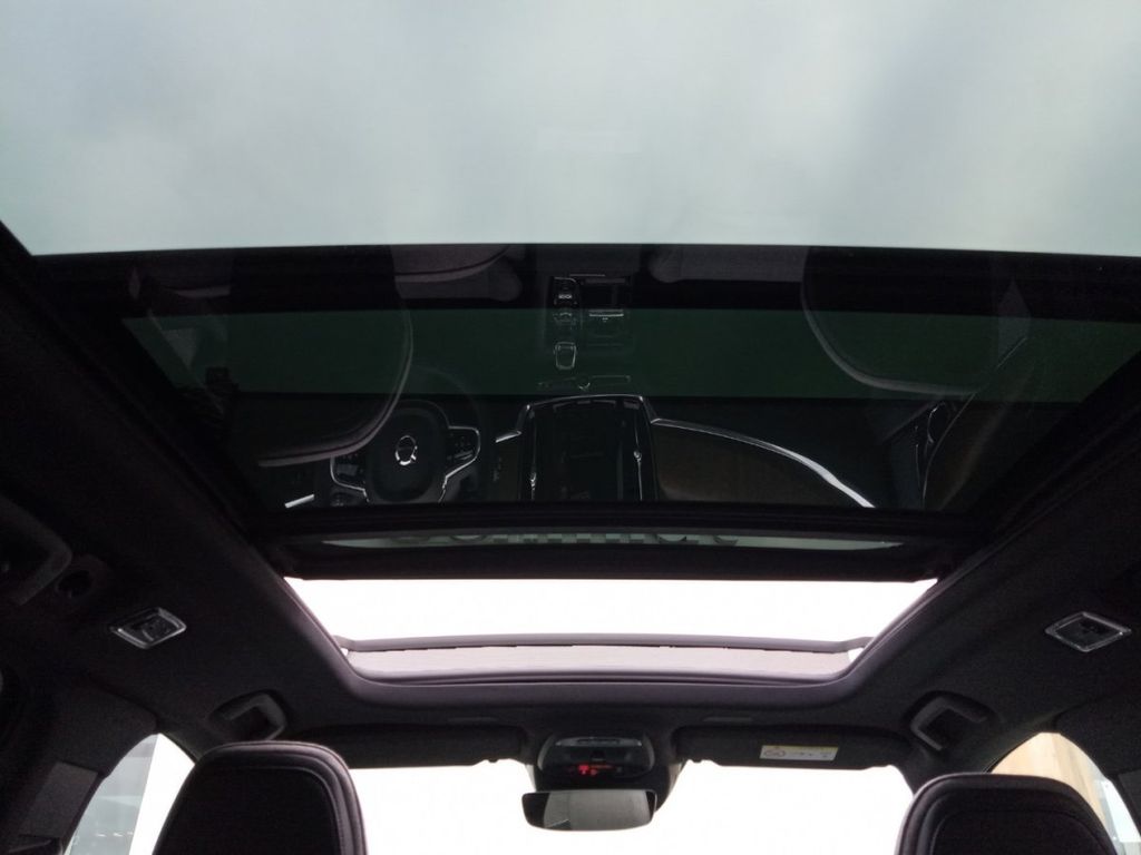 Volvo V90 2020