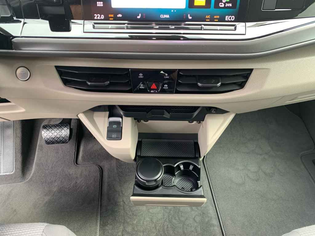 Volkswagen T7 California