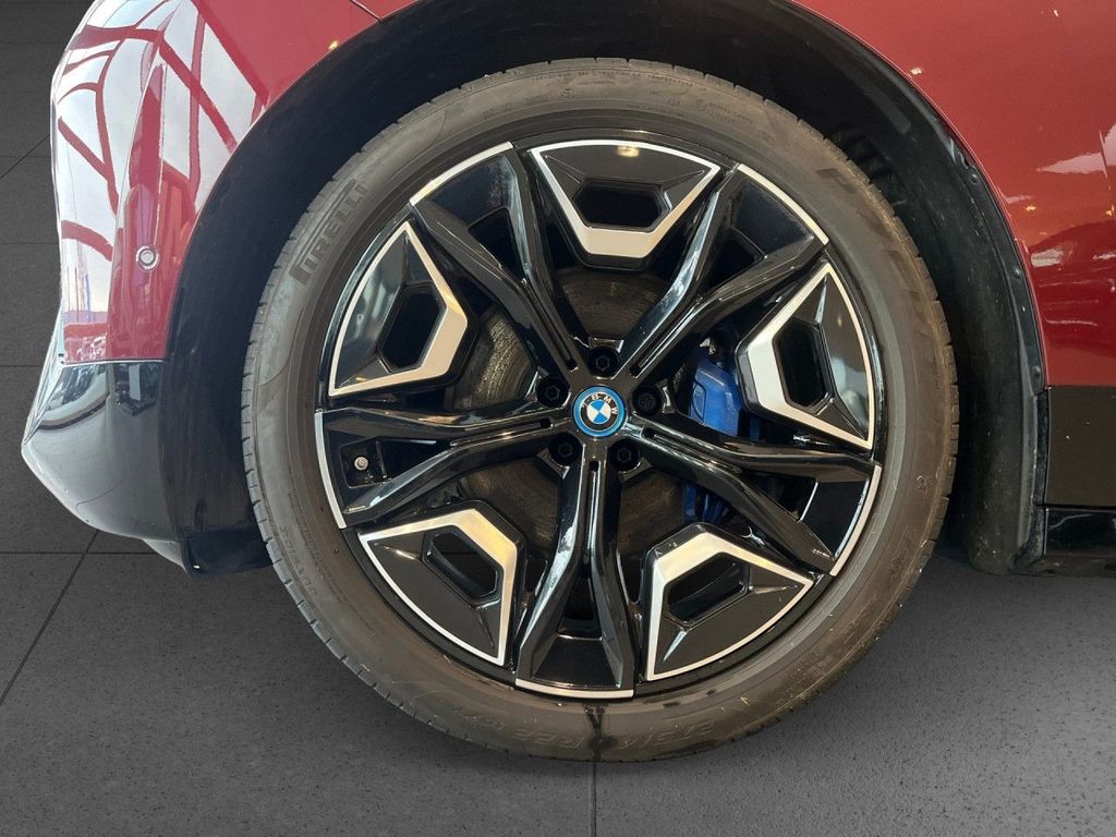 BMW iX 2022