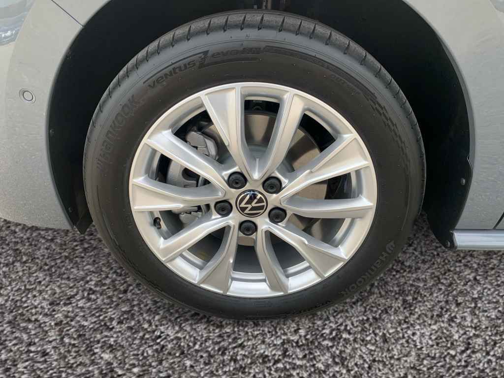 Volkswagen T7 California