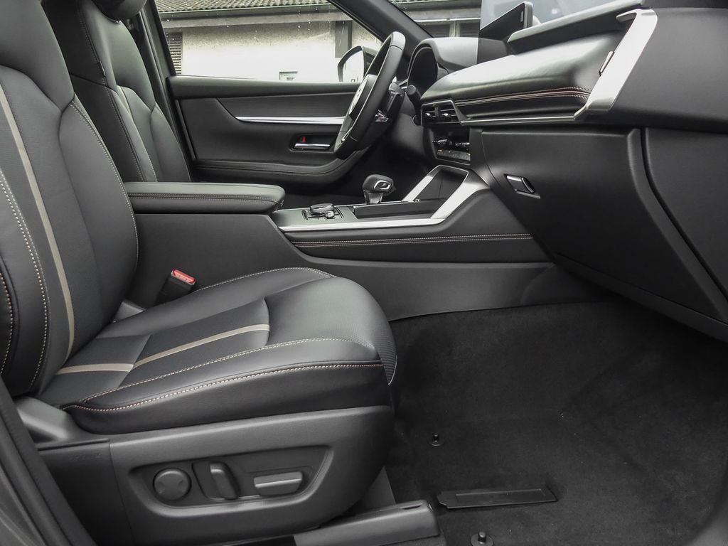 Mazda CX-60 2025
