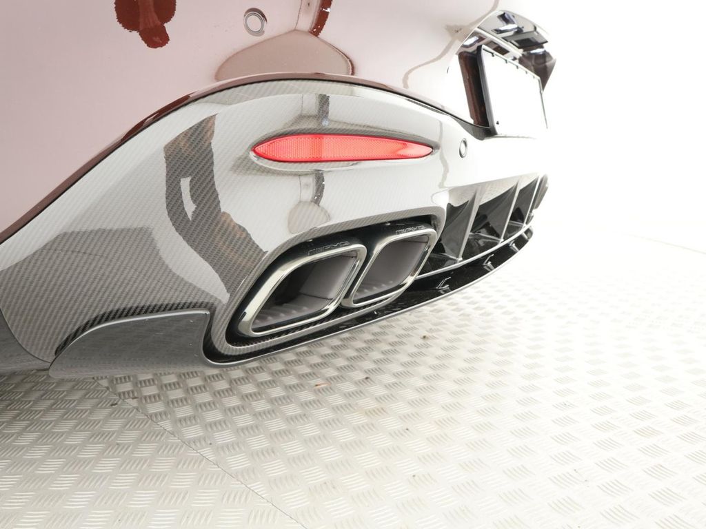 Mercedes-Benz AMG GT 2025