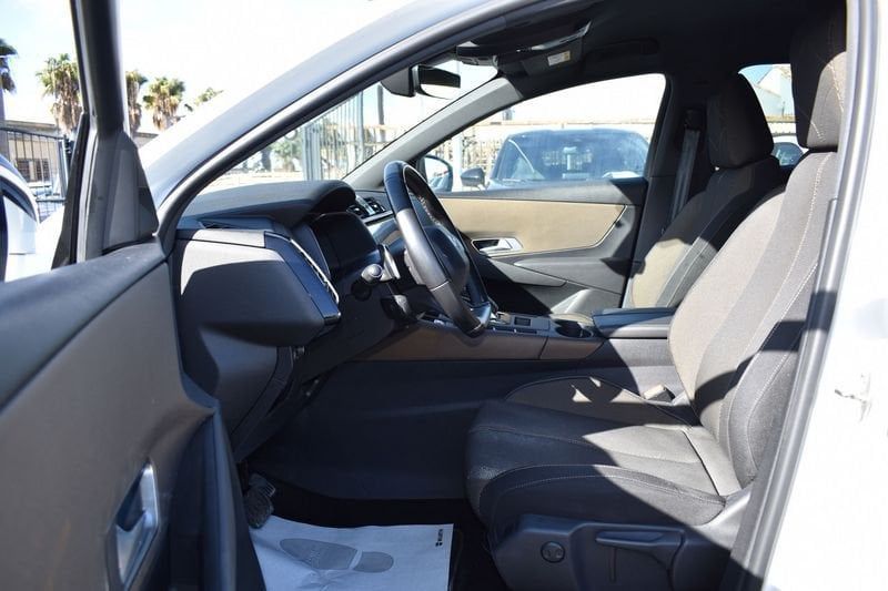 DS Automobiles DS7 (Crossback) 2021