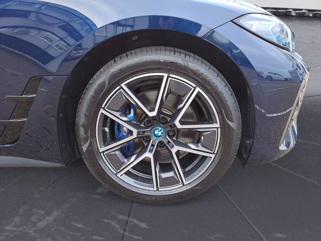 BMW i4 2022