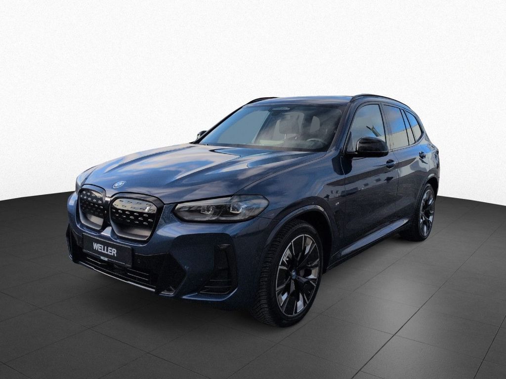 BMW iX3 2023