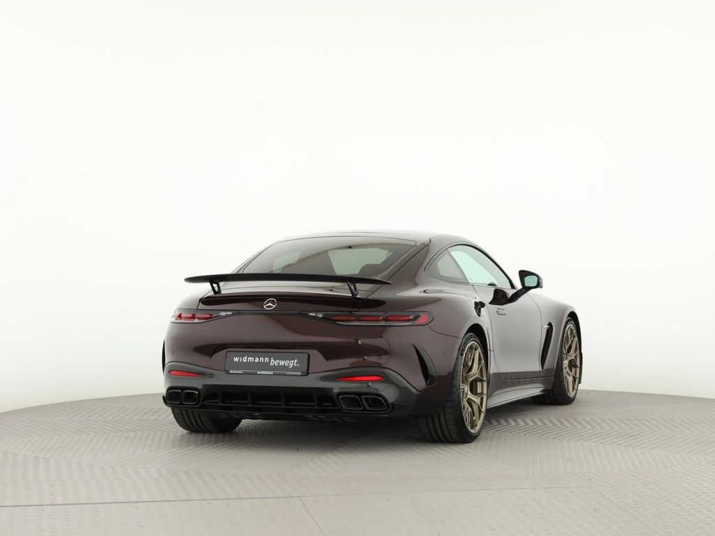 Mercedes-Benz AMG GT 2025
