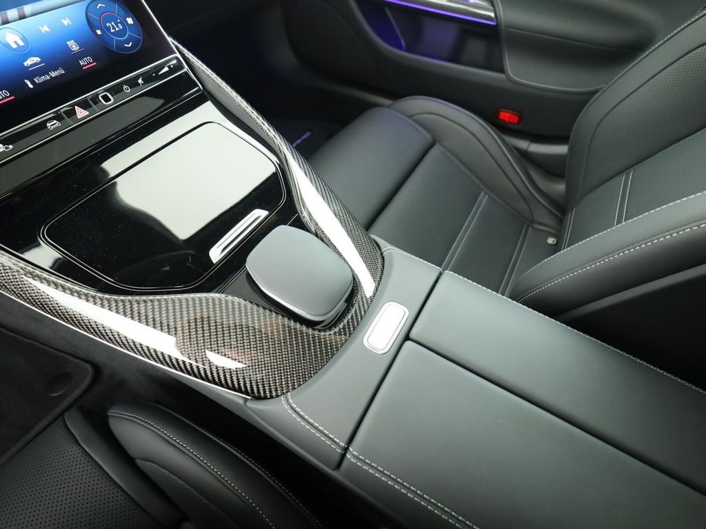 Mercedes-Benz AMG GT 2025