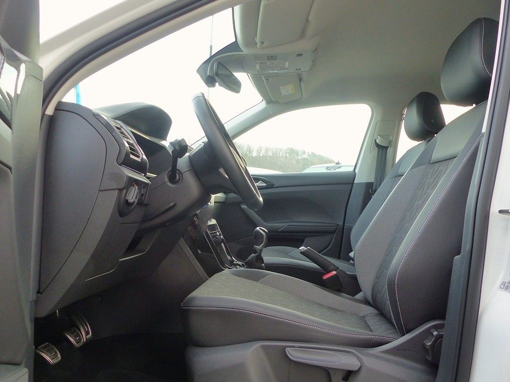 Volkswagen T-Cross 2024