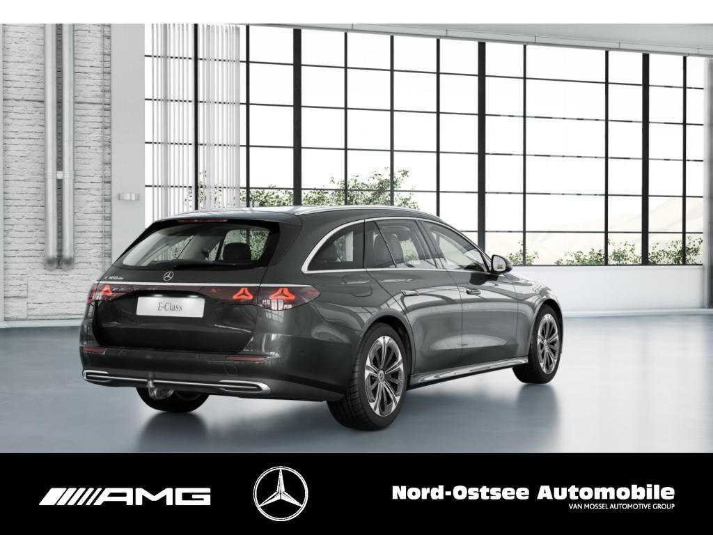 Mercedes-Benz E 300 2025