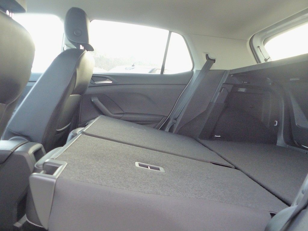 Volkswagen T-Cross 2024