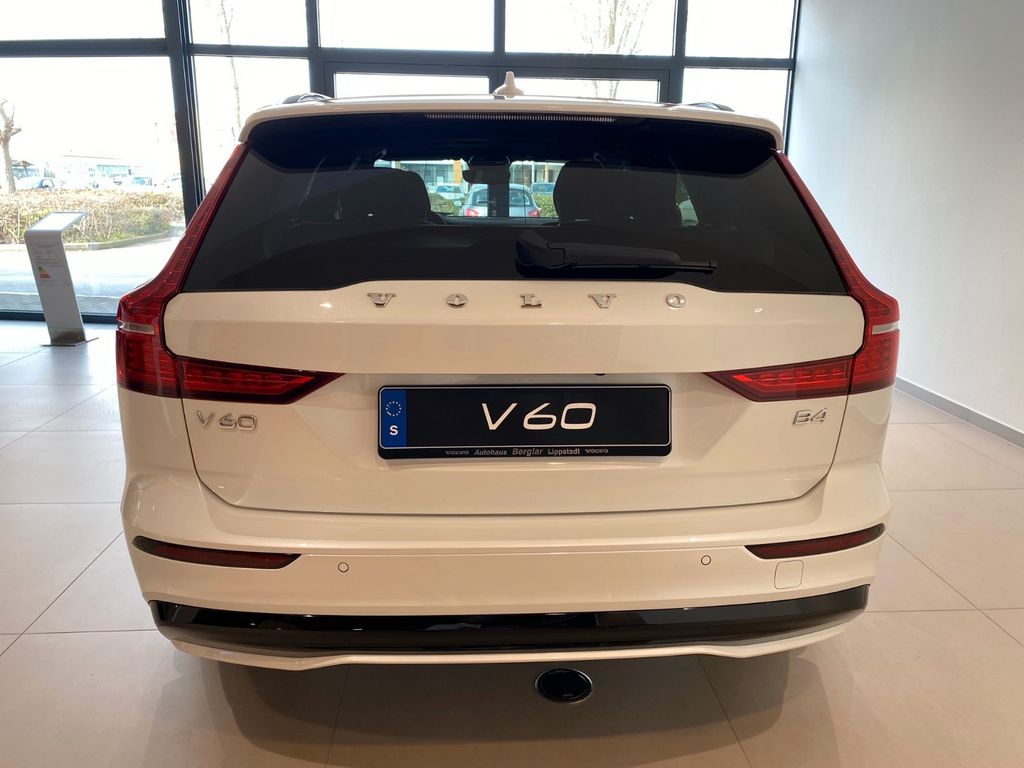 Volvo V60 2024