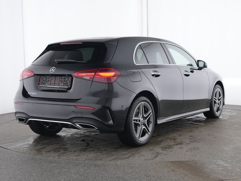 Mercedes-Benz A 250 2024