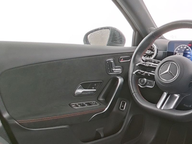 Mercedes-Benz A 250 2024