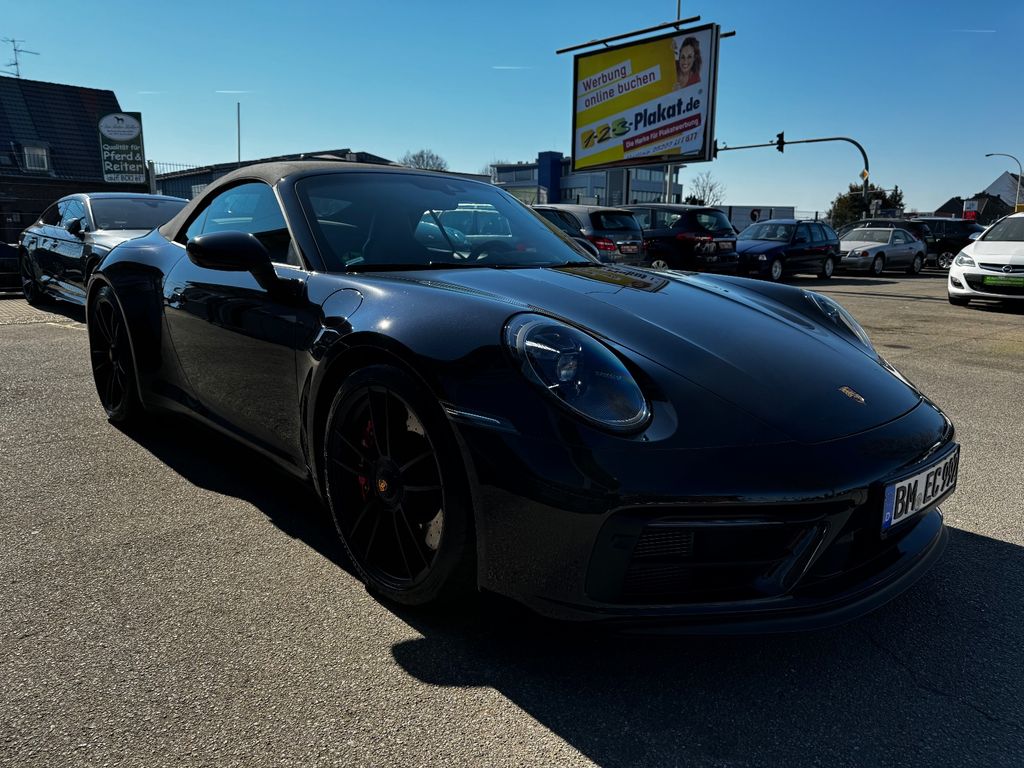 Porsche 911 2023