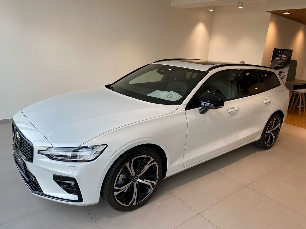 Volvo V60 2024