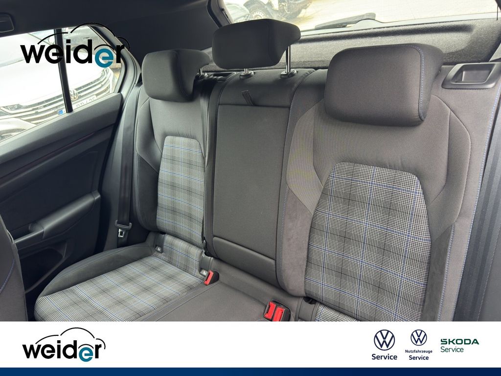 Volkswagen Golf 2022
