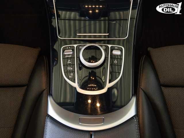 Mercedes-Benz C 300 2020