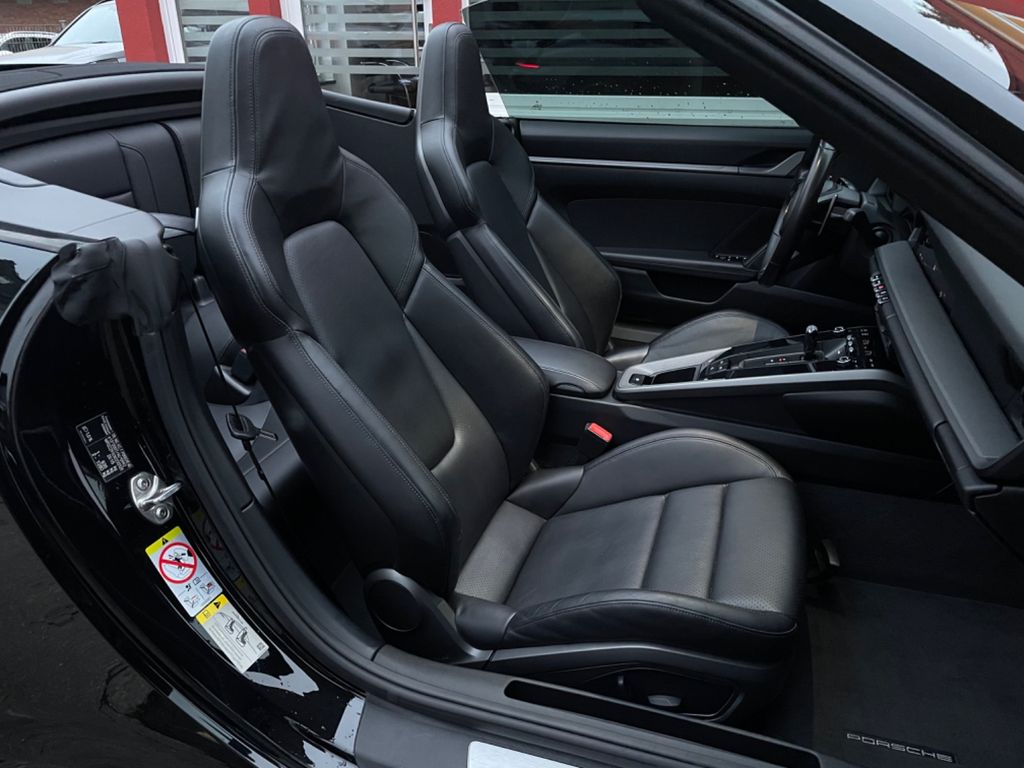 Porsche 992 2021