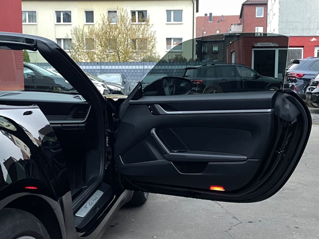 Porsche 992 2021
